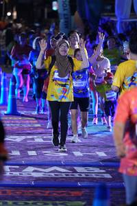 BIB: 3264, 593, 4904
                            <button type="button" onclick="openModal(26234278)" class="btn btn-primary btn-sm float-right btn-popup" data-toggle="modal" data-target=".modal-high-quality">
                        <i class="fas fa-shopping-cart"></i> Add to Cart
                    </button>
                                            <button type="button" onclick="isThisMe(26234278, true)" class="btn btn-success btn-sm float-right btn-popup btn-isme hidden" data-toggle="tooltip" data-placement="bottom" title="นี่คือรูปของคุณใช่ไหม คลิกที่นี่เพื่อเอาเข้าอัลบั้ม">
                        <i class="fas fa-plus"></i> Add to album
                    </button>
                    <button type="button" onclick="isThisMe(26234278, false)" class="btn btn-warning btn-sm float-right btn-popup btn-isnotme hidden">
                        <i class="fas fa-ban"></i> Remove from album
                    </button>